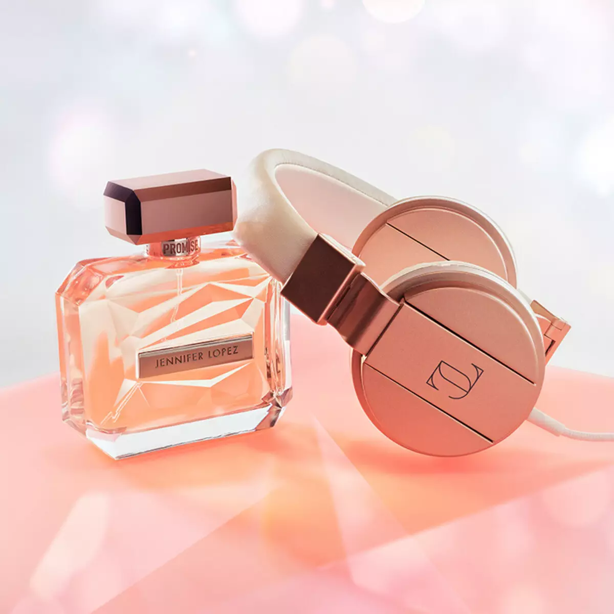 Perfume Jennifer Lopez: Alcoholes, Live Luxe, agua sin gas inodoro y otros perfumes, cómo elegir una fragancia 25179_3