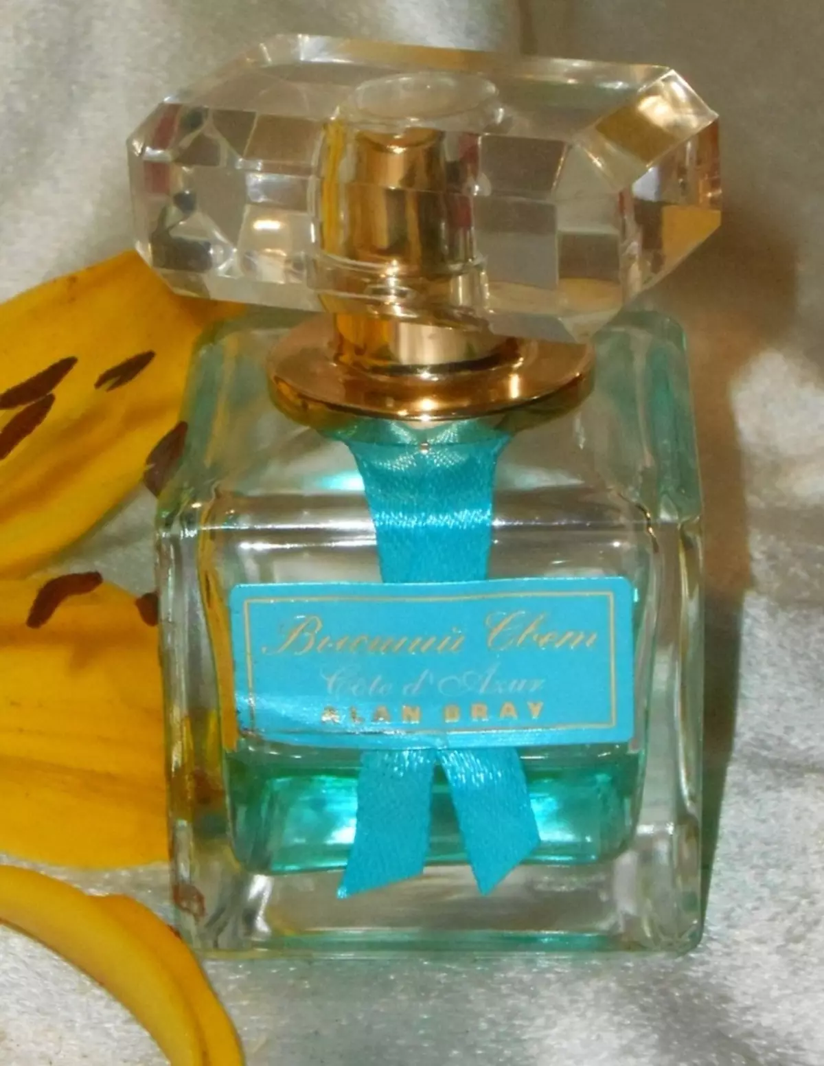Perfumery Alan Bray: L'Homme Legend Maji ya Toilend kwa wanaume, 