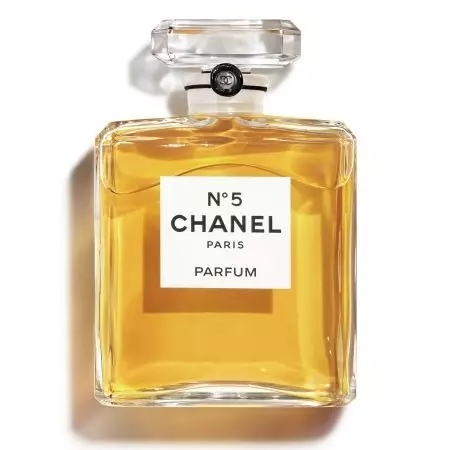 Parfüümid Chanel N ° 5: Parfüümi- ja tualettvesi, naiste maitsete kirjeldus, kompositsioon Eau de Parfum ja muud alkohol, loomise ajalugu ja ülevaated 25221_19
