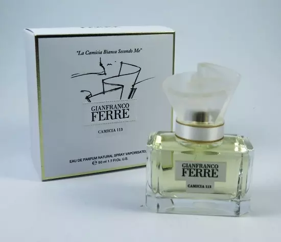 Parfumes iz Ferre: Gianfranco Ferre Female in moški Perfumi Pregled, GF Ferre WC Voda, Gianfranco, Clooming Rose in druge okuse, kako izbrati 25225_24