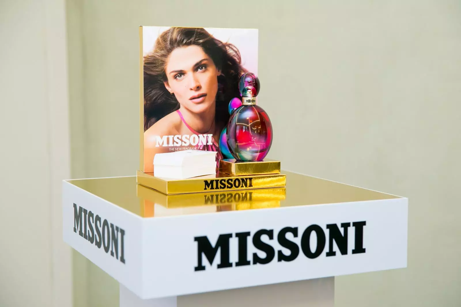 Perfume Missoni: Parfum Tuangkan Homme dan Acqua, Perfume dan Peralatan Lain, Kelemahan Wanita dan Lelaki, Tips Pemilihan 25239_8