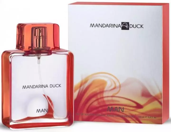 Parfumo Mandarina Duck: Ina kaj viroj La Parfumo, Parfumo Superrigardo Skarlata pluvo, Cool Nigra, Cute Blua kaj Aliaj Aromoj 25248_3