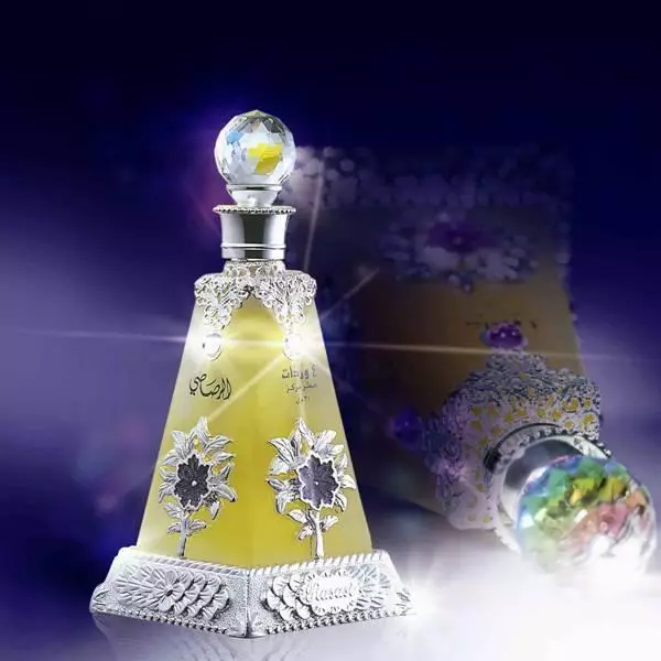 Perfume Rasasi: Perempuan dan minyak wangi. Bagaimana untuk membezakan air tandas Arab asal? RUMZ Al Rasasi dan Catherine, aroma lain dan ulasan 25249_29