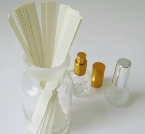 Parfum s.t. Dupont: Female en heren parfum, toiletwater aroma's en selectietips 25250_27