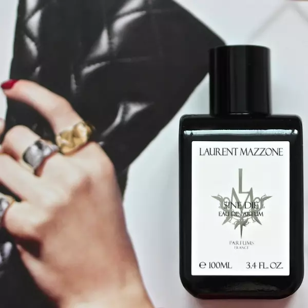 LM Parfums：Aldheyxと官能的な蘭、化学のブランチと黒の樫、ノワールのガバジンと正弦ダイ、無限の決定的およびその他の香水、レビュー 25254_2