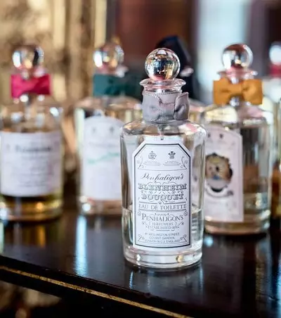 La parfumo de Penhaligon: viroj kaj inaj parfumoj kaj parfumaj akvaj portretoj, Endymion, Eau de Kolonjo kaj aliaj gustoj 25269_21