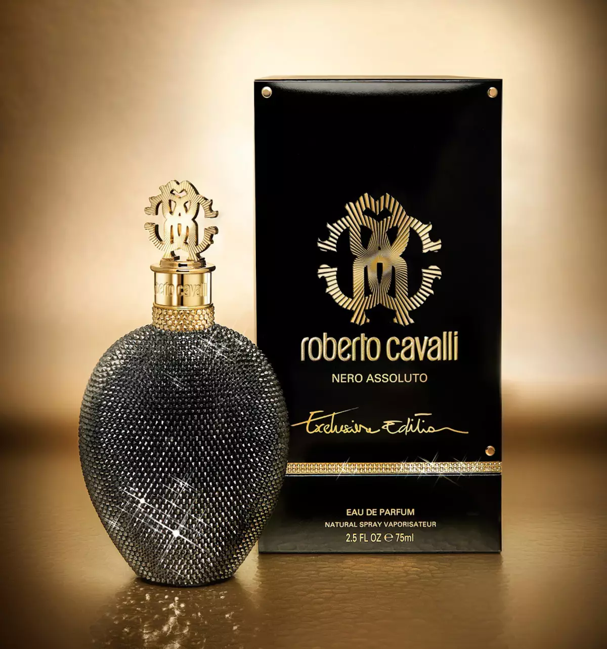 Parfüm Roberto Cavalli: Női parfüm, csak Cavalli és más WC-víz, Armas Roberto Cavalli Eau de Parfum, Paradiso és Acqua 25296_21