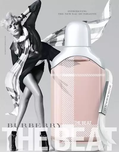 Perfumery Burberry (31 fotoj): Parfumo kaj virinaj neceseja akvo, korpo kaj semajnfino, gustumas la baton Eau de Toilette kaj la takto, aliaj, recenzoj 25298_6