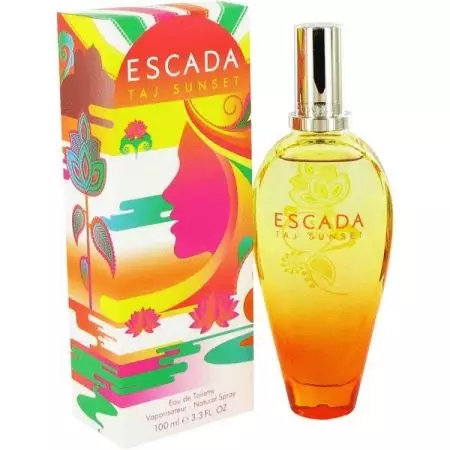 Escada parfumerie (47 fotek): Parfémy recenze, ženská a pánská toaleta voda, popis vůně Aromas Měsíc jiskru pro muže, Sorbetto Rosso a další, recenze 25302_26