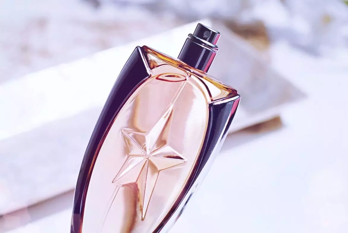 Mugler Cologne Fly away. Мюглер ангел туалетная вода.