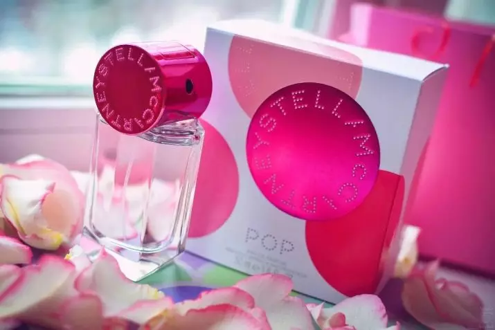 Parfumerie Stella McCartney: parfumuri pop, toaletă de apă și parfum stella în două bujor, sfaturi pentru alegerea unei arome adecvate 25312_2