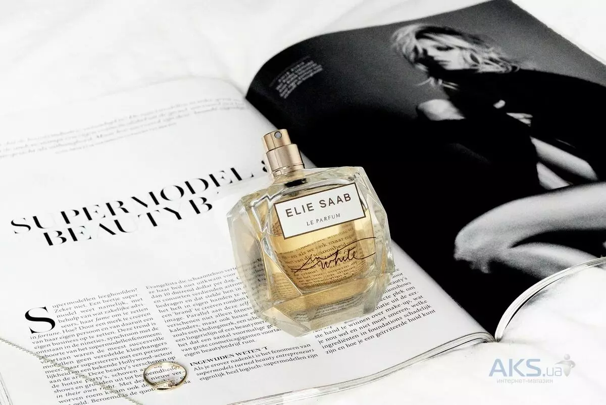 Perfum Elie Saab: Spirits Le Parfum Royal, Le Parfum Essentiel, Şimdiye Kadar Kız, Beyaz ve Tuvalet Su Gül Couture, yorumlar 25329_11