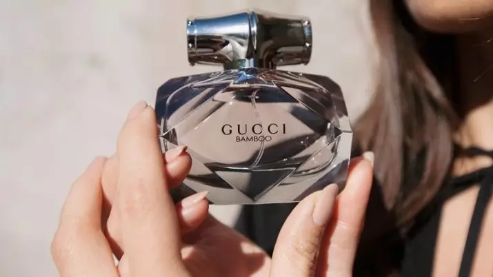Nước hoa của phụ nữ Gucci (40 ảnh): Nước hoa và nước vệ sinh, hệ thực vật của Gucci và Rush 2, Guilty Pour Femme và Tre 25357_2