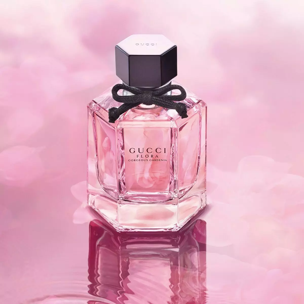 Women's Perfumery Gucci (40 foto's): parfum en toilet water, flora door Gucci en Rush 2, Guilty Giet Femme en Bamboe 25357_31