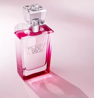 Perfumery Victoria's Secret (27 fotografij): Ženska parfuma in WC Water, Bombshell, Angel in Drugi okusi, Ocene lastnikov 25362_22