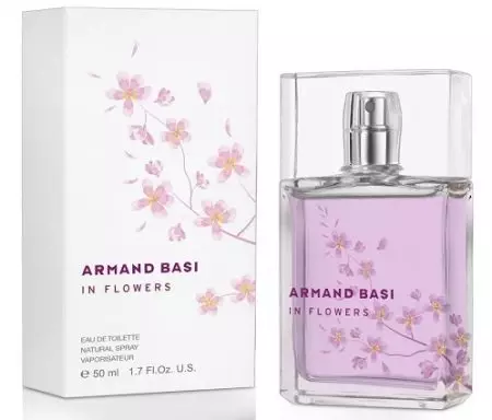 Perfumery Armand Basi (31 zdjęć): Perfumy damskie, Blue Sport Water toalety i perfumy w Red Eau de Parfum, opis innych smaków, recenzje 25363_11
