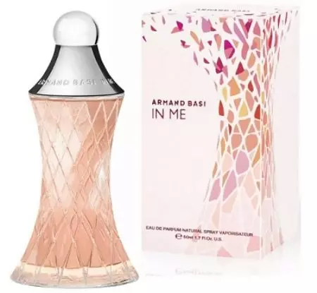 Perfumery Armand Basi (31 zdjęć): Perfumy damskie, Blue Sport Water toalety i perfumy w Red Eau de Parfum, opis innych smaków, recenzje 25363_15