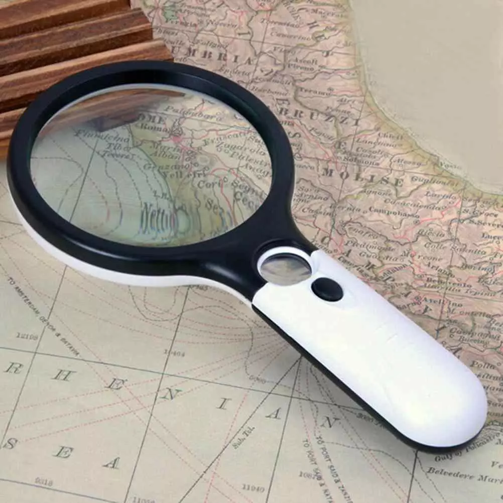 Loupes for reading: Large magnifiers with a strong increase for books and A4 books, models with illumination and without, line and rectangular. How to choose the best? 25389_3