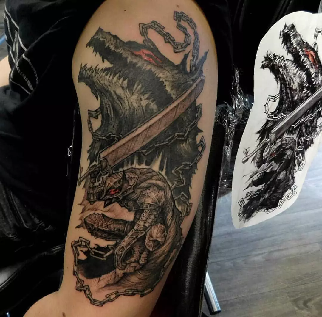Tattoo "Berserk": skizoj kaj la valoro de tatuoj en la formo de Berserka. Tatuo sur la ŝultro kaj aliaj partoj de la korpo