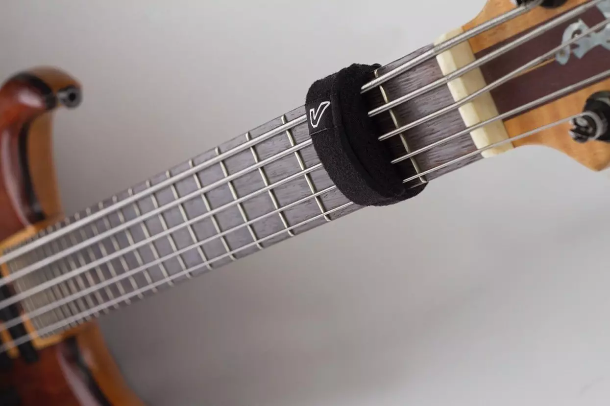 Elixir kateak: gitarra akustiko eta gitarra elektrikoarentzat, Elixir 11152, 12/53 kalibrea eta beste batzuekin. Zer kate aukeratzeko gitarra bat? 25473_26