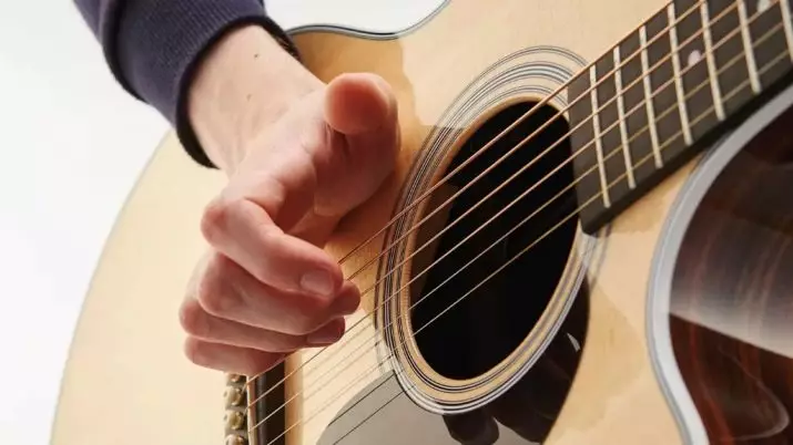 Fingerstyle: גיטאַרע שפּיל נוסח, לערנען פון נול פֿאַר ביגינערז, טעקניקס און עקסערסייזיז 25480_11