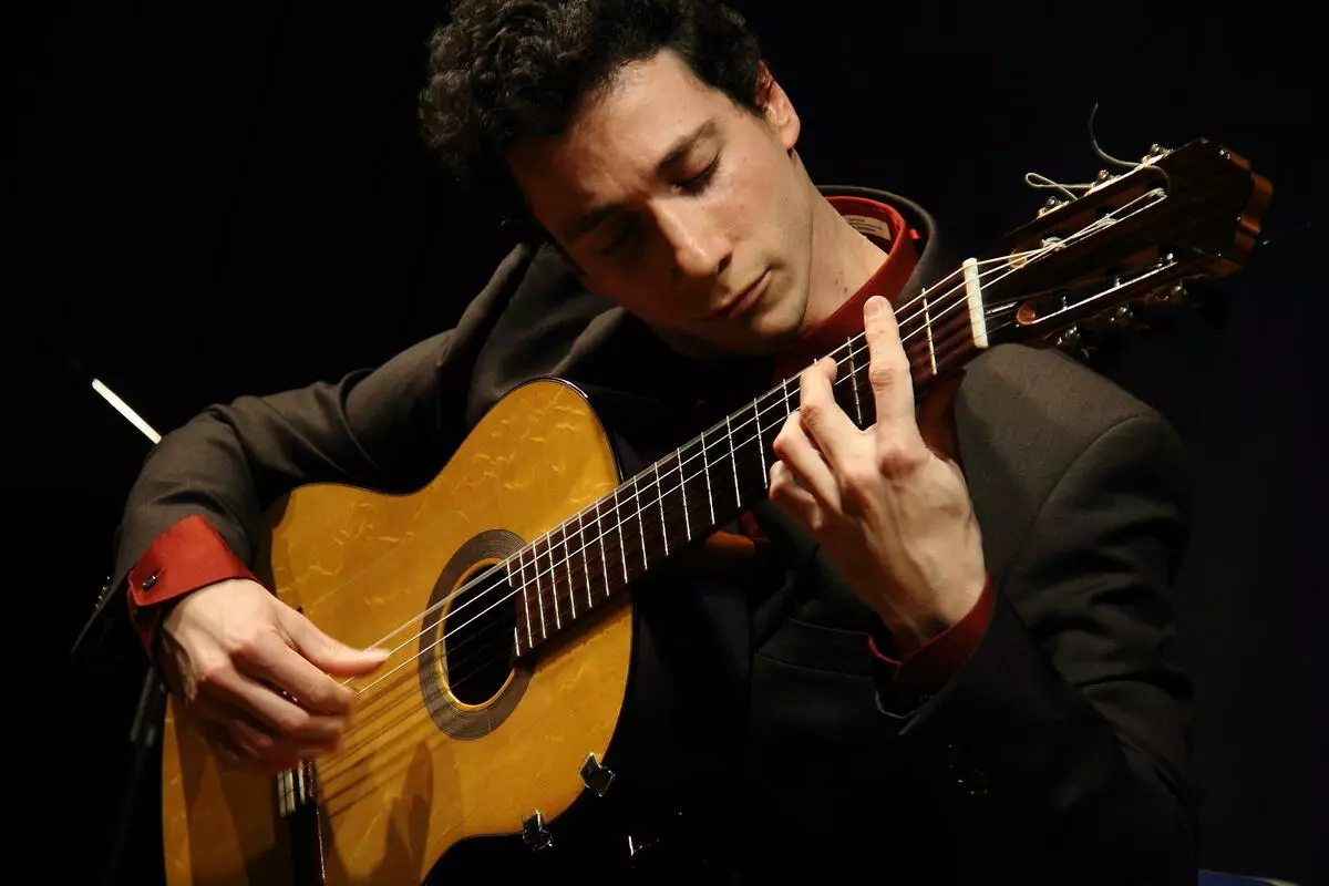 lluita espanyola a la guitarra: com jugar? aprendre guitarra per a principiants
