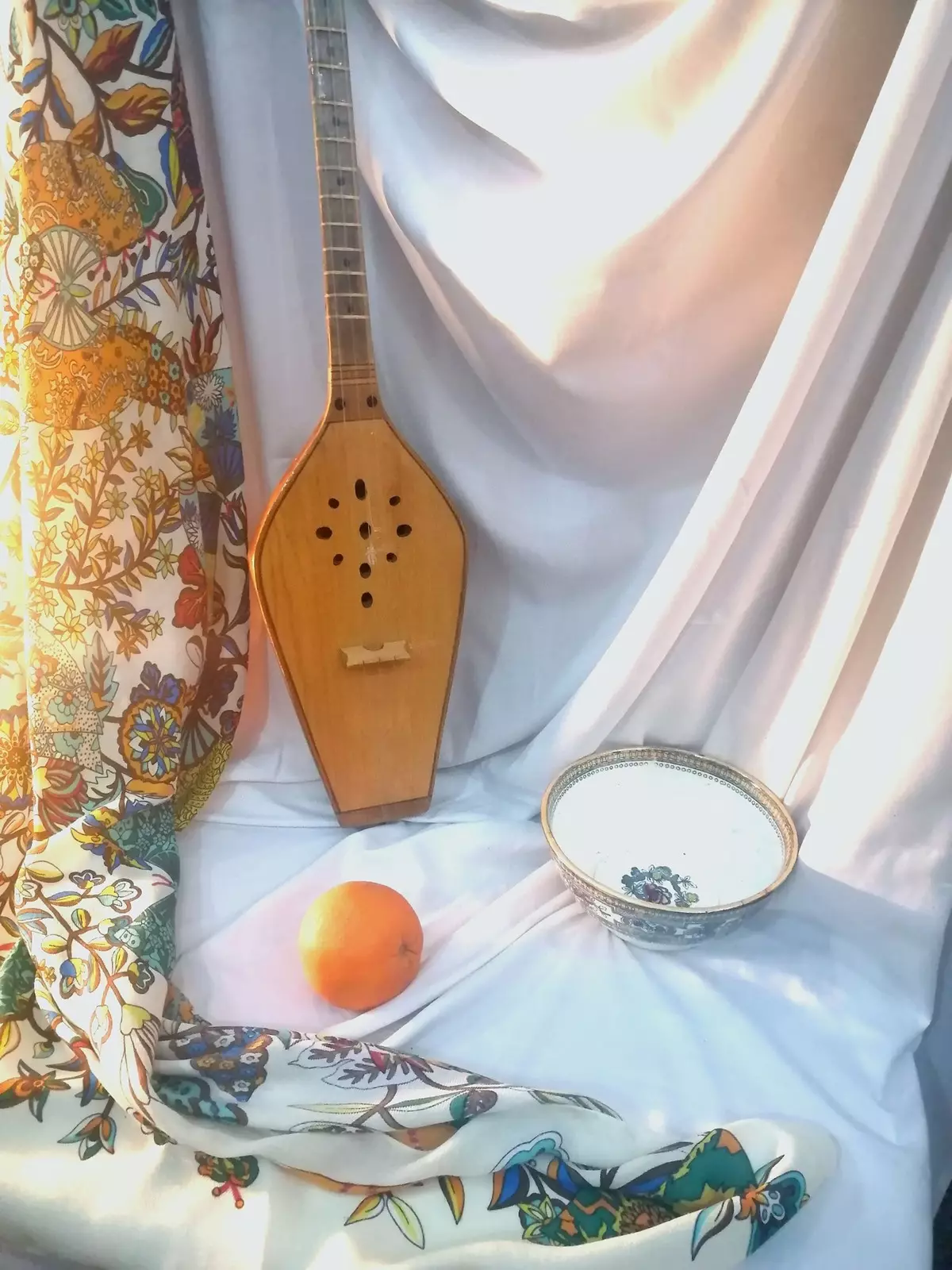 Пандурі: музичний інструмент з Грузії, види струнних щипкових грузинських балалайок, настройка і гра 25489_7