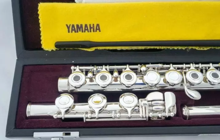 Yamaha seruling: YFL-221 dan YFL-311, YFL-211 dan YFL-271, YFL-212 dan YRS-23, YFL-471 dan model lainnya 25504_4