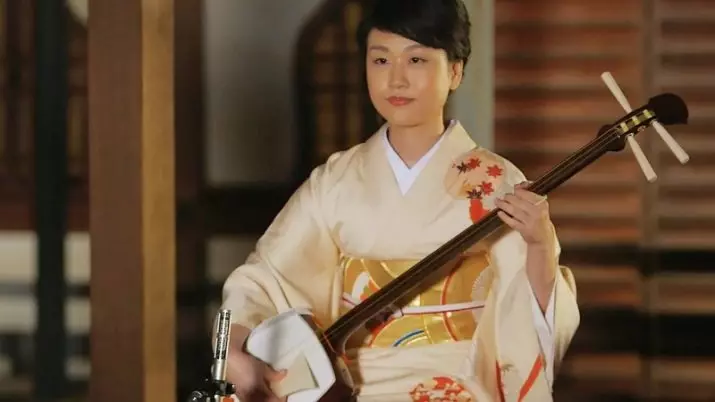 SIMISEN: Jeu sur le luth à trois cordes japonais avec un long cou, instrument de musique plug chaîne Tsugaru-Dzijisan et d'autres espèces 25513_5