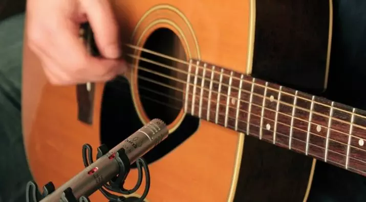 Hvordan sette opp en nybegynnergitar? Sette opp 5- og 7-strenggitarer hjemme. Hvordan kan du enkelt sette opp en klassisk gitar manuelt selv? 25521_9