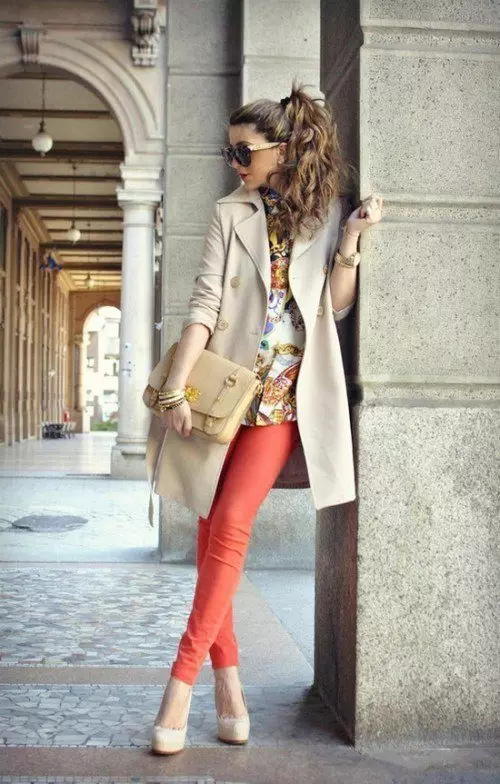 Beige schoenen (62 foto's): Modieuze vrouwelijke lichamelijke kleur schoenen, beige, open-nosed 2560_49