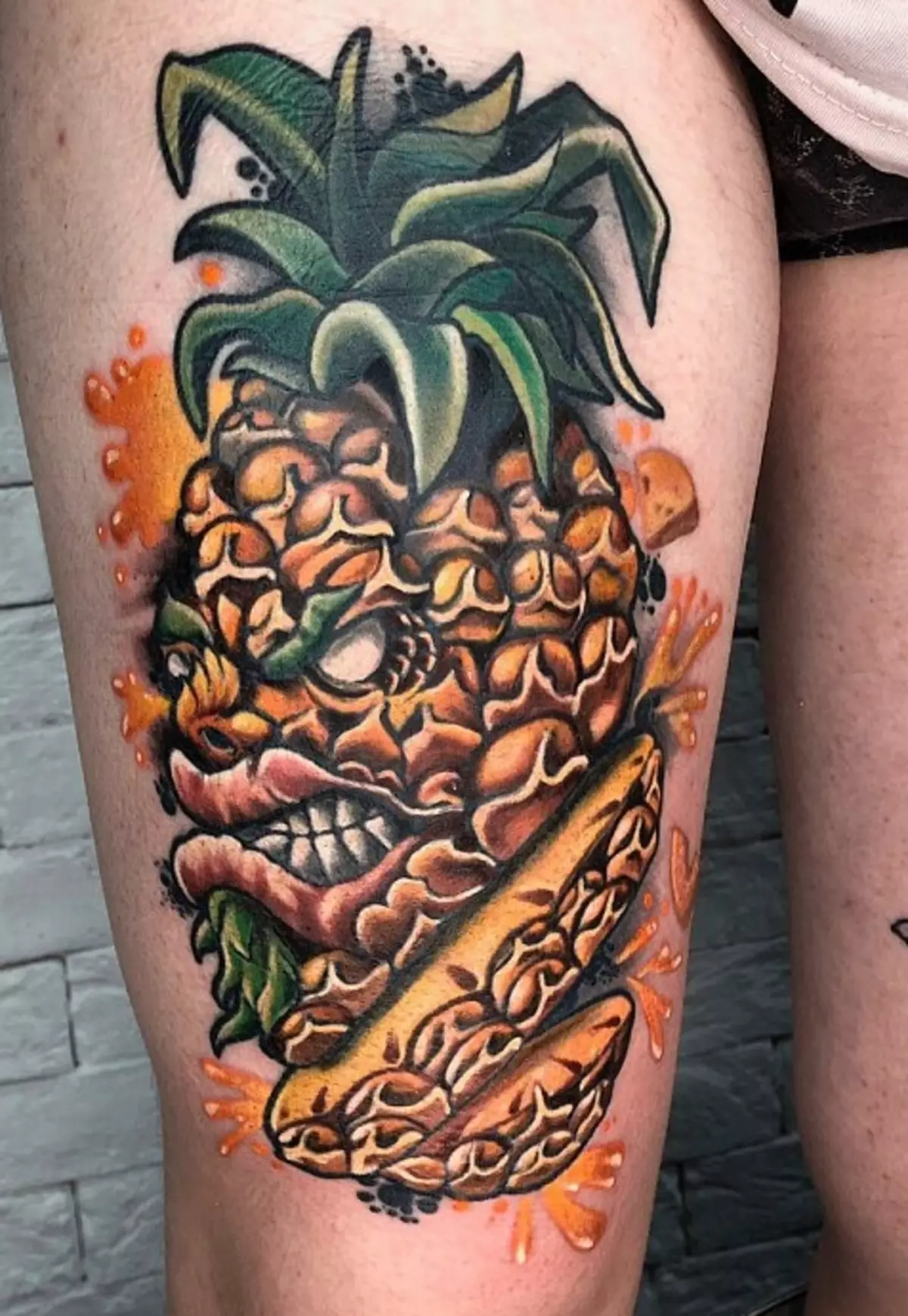 纹身“菠萝”：纹身和意义的草图，腿部，手和身体的其他部位的小而大纹身 256_21