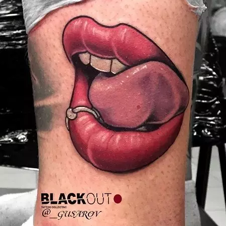 Tattoo in the form of lips: sketches. Tattoos on the neck and hands. The value of a tattoo in the form of a kiss for men and girls. Red lips with tongue and other options 257_16