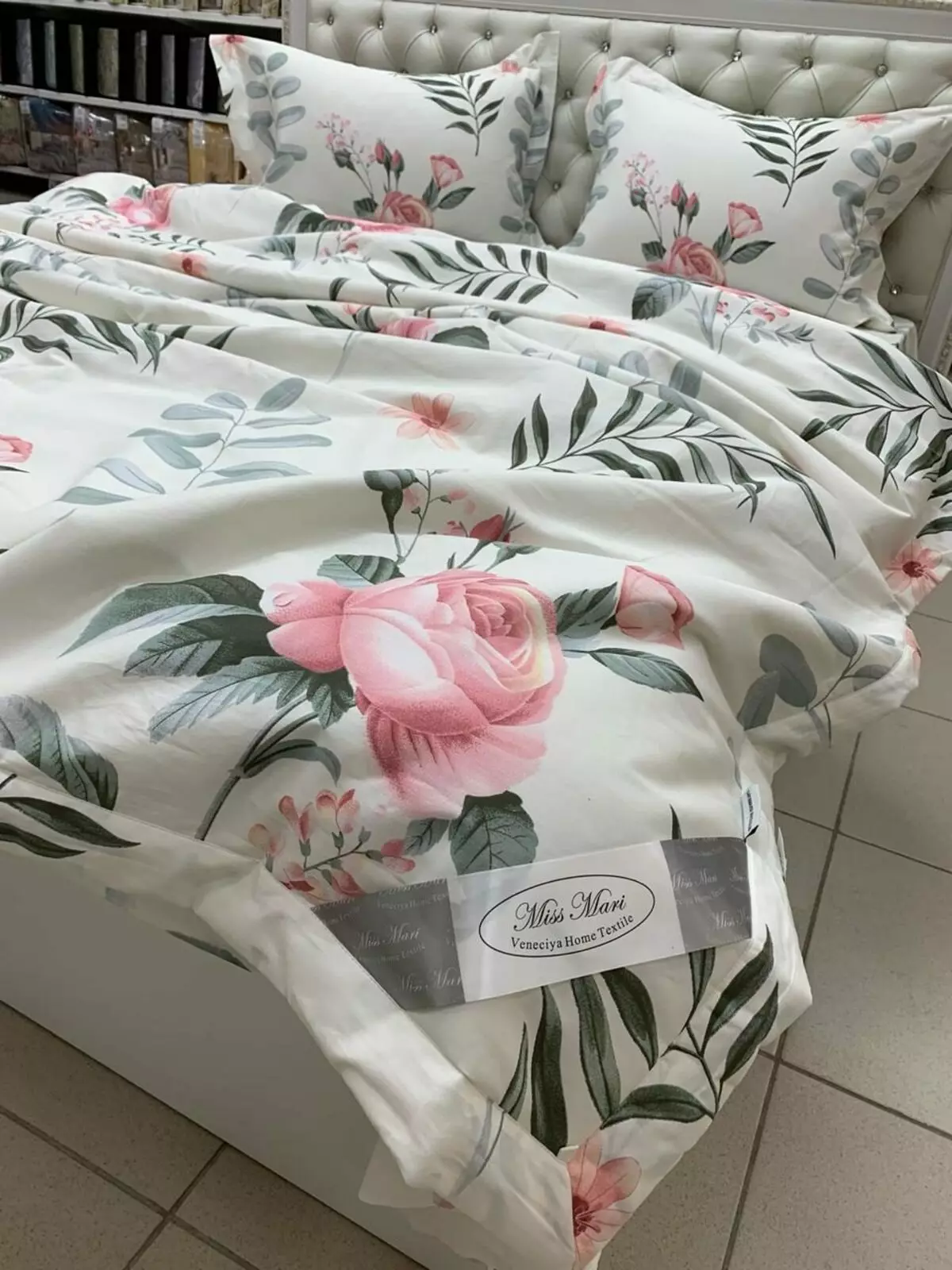ผ้าปูเตียง Miss Mari: ชุดผ้าห่มจากผ้าฝ้ายอียิปต์และผ้าอื่น ๆ จากผู้ผลิตรีวิว 25842_5