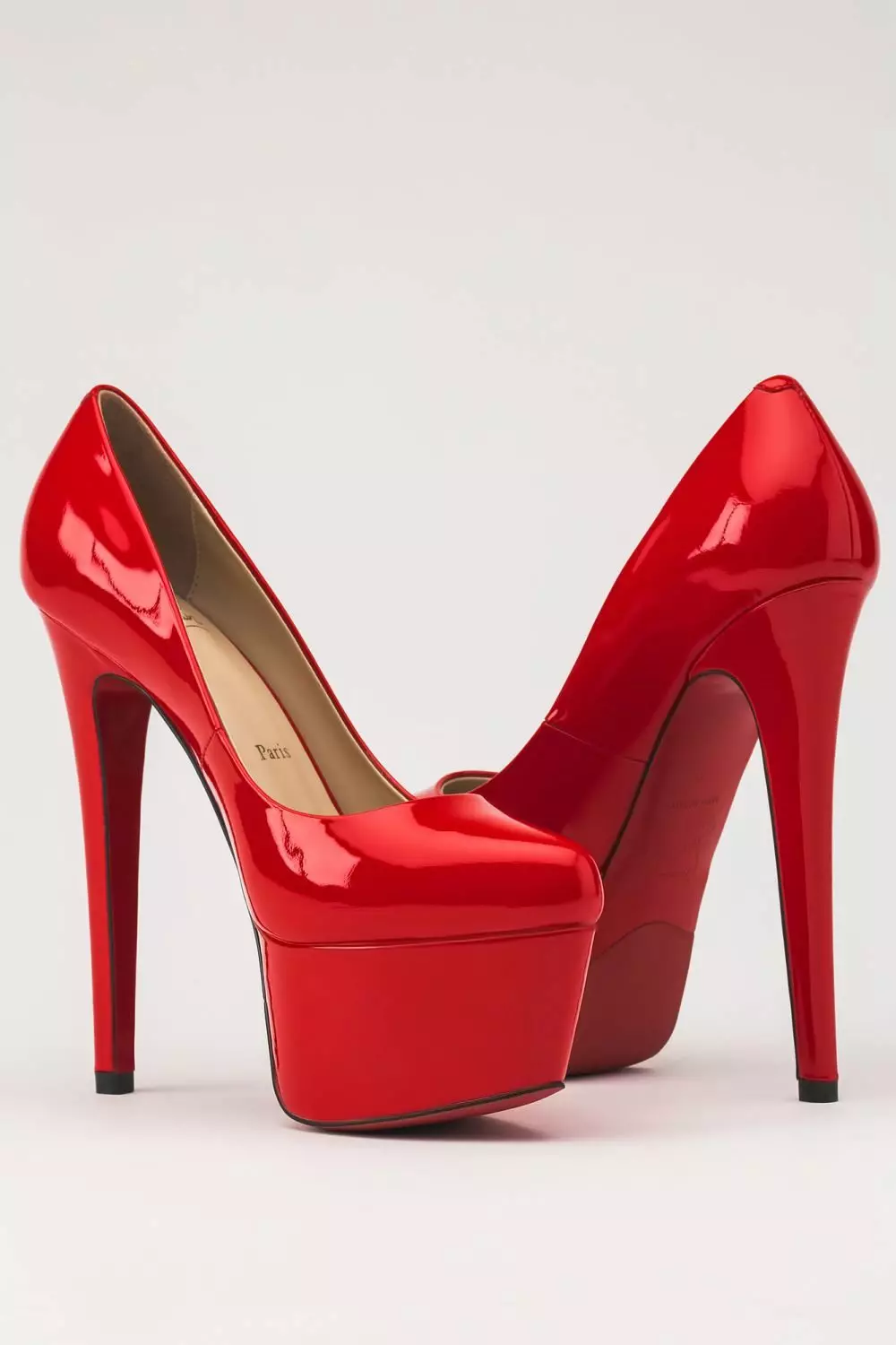 Giày Labuthen (72 ảnh): Phụ nữ Laboft với đế đỏ, màu đen gốc từ Christian Louboutin 2021, giá bao nhiêu 2584_21