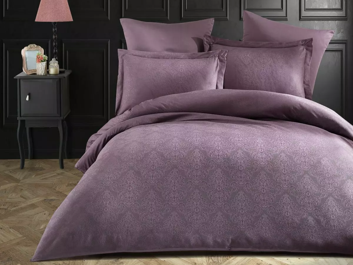 Kartaks bedding: Satin na Terry Kity site na onye nrụpụta si Turkey, Europomplets na ndị ọzọ 25859_6