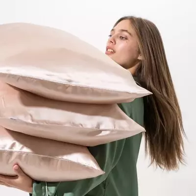 Svileni jastučnici: od prirodne i umjetne svile. Kako birati i kako se oprati? Dimenzije i dizajn 25916_34