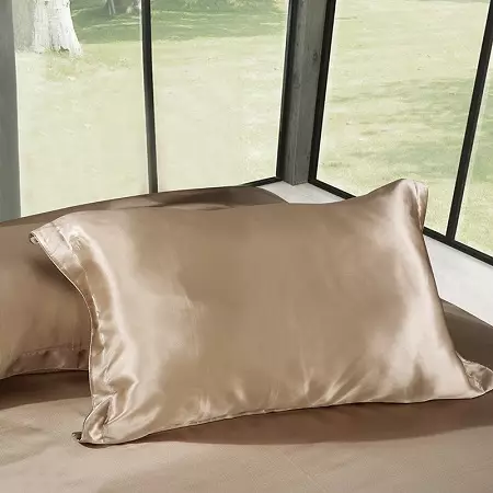 Svileni jastučnici: od prirodne i umjetne svile. Kako birati i kako se oprati? Dimenzije i dizajn 25916_39