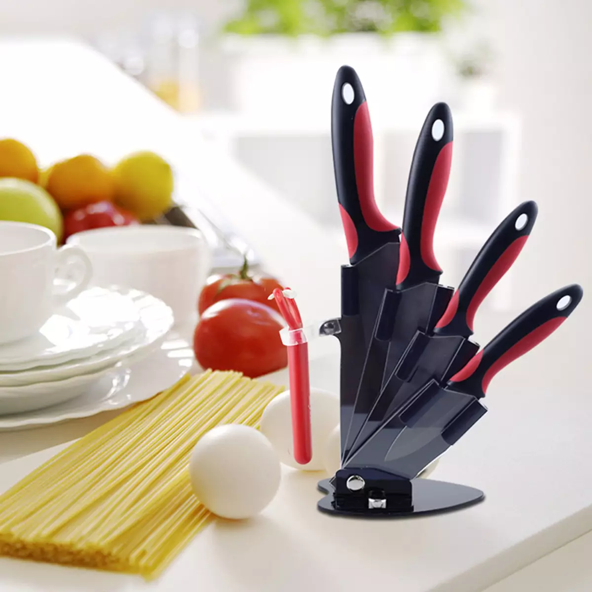 Seramik bıçaklar (34 fotoğraf): avantajlar ve dezavantajlar. Nasıl bir mutfak bıçağı seçilir? Nasıl sessizde? Ne kesebilir? Musteri degerlendirmeleri 25919_3
