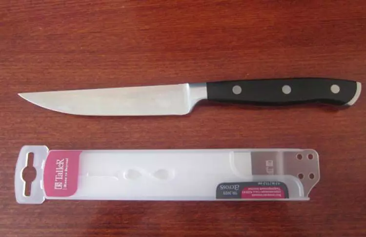 Knives yang lebih tinggi: Ciri-ciri set pisau dapur. Siapakah pengeluar pisau ini? Ulasan 25943_6