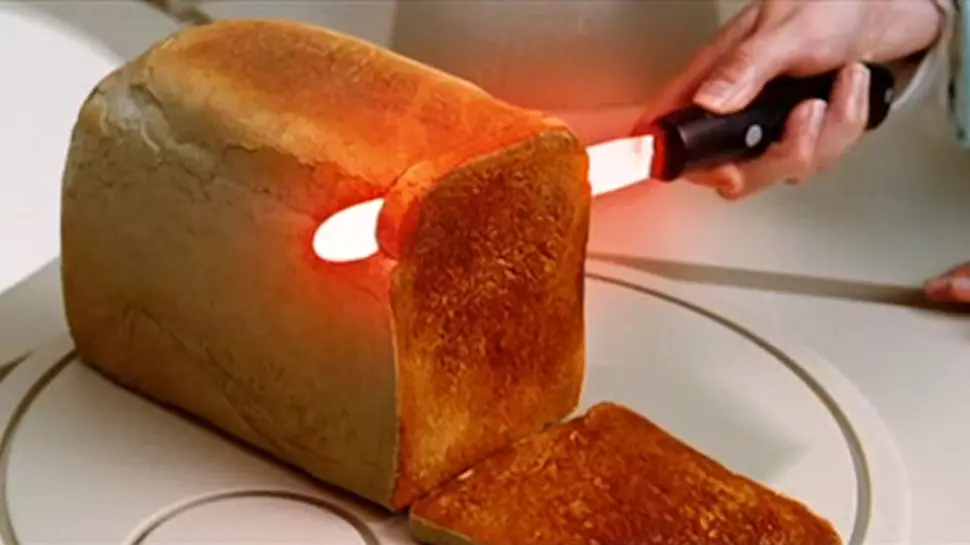 Thikat për bukë (19 foto): Çfarë thika për bubbertin e kuzhinës duket si prerja e bukës? Si të zgjidhni më të mirën? 25945_7