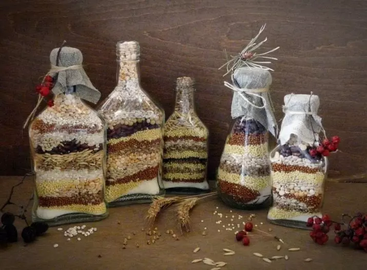 Decoración de botellas: hermosa decoración de botellas de vidrio de vino con sus propias manos, decoración con cordedores y medias, para un hombre y para una mujer. 25995_56