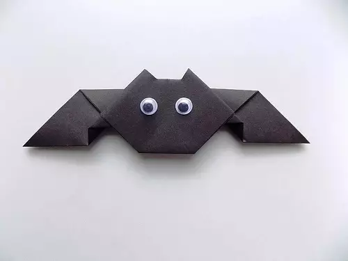 Origami On Halloween. Ինչպես դրանք դարձնել թղթի A4 փուլերից: Մոլախաղեր Տեսիլքներ եւ սարդեր, սկսնակների համար դդումներ ստեղծելու թեթեւ սխեմաներ, այլ արհեստներ 26015_18