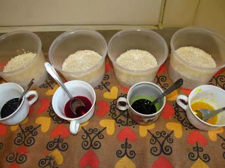 Pirinçten El Sanatları: El sanatları için pirinç nasıl boyayın Guaj? Karabuğday ile aplike, çocuklar için kendi elleriyle 