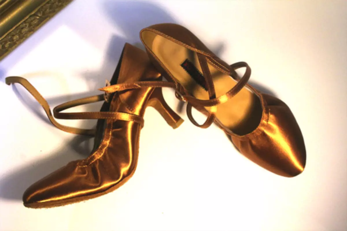 Ballroom Dance Topánky: Dámska tanečná obuv a detská obuv pre športový a tankovací tanec, štandard. Modely a ich veľkosť 260_34