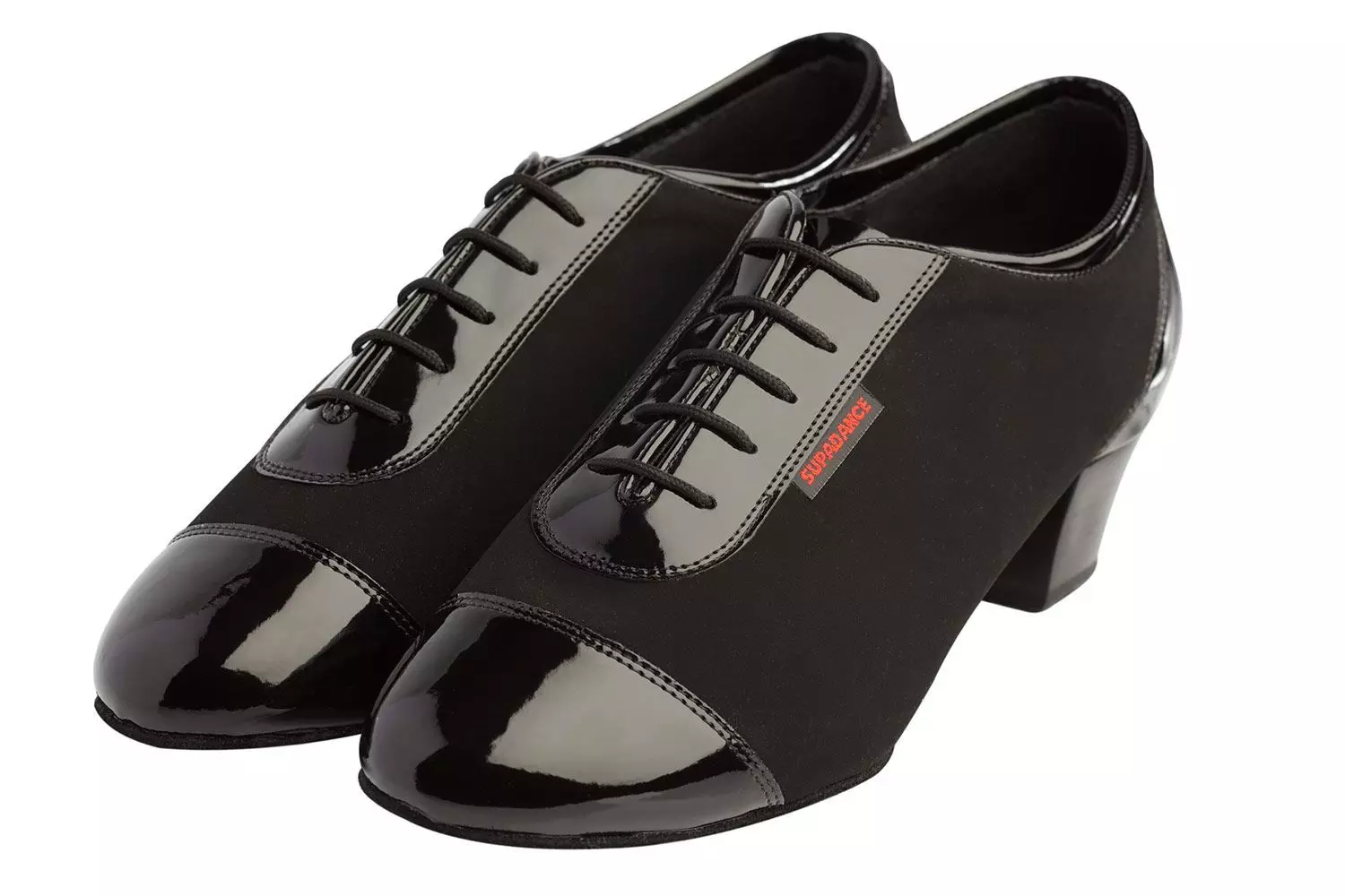 Pantofi de dans de bal: pantofi de dans pentru femei și pantofi pentru copii pentru dansuri sportive și de bal, standard. Modele de evaluare și dimensiunea acestora 260_39