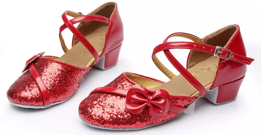 Plesne cipele za prodaju: Ženske plesne cipele i dječje cipele za sportske i ballroom Ples, standard. Rating modeli i njihovu veličinu 260_50