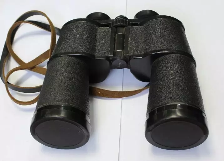 Binoculars ee USSR: Moodooyinka Soofiyeeti ee ugu fiican 6 ilaa 7x50, 8x30 iyo 20x60, dulmar guud oo ku saabsan binoculars kale oo xoog badan iyo sannado badan oo lagu sii daayo 26161_5