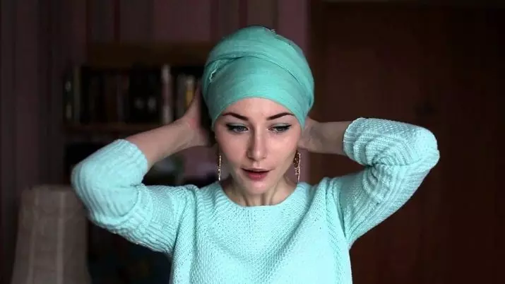 Come fare un chalm da un fazzoletto? 46 Photo Come legare una sciarpa sotto forma di un turbante sulla testa con le tue mani? Schemi passo-passo per le donne 2617_10