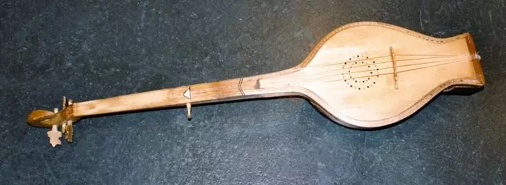 Chonguri: caracteristicile instrumentului muzical și povestea sa, structura 26219_11